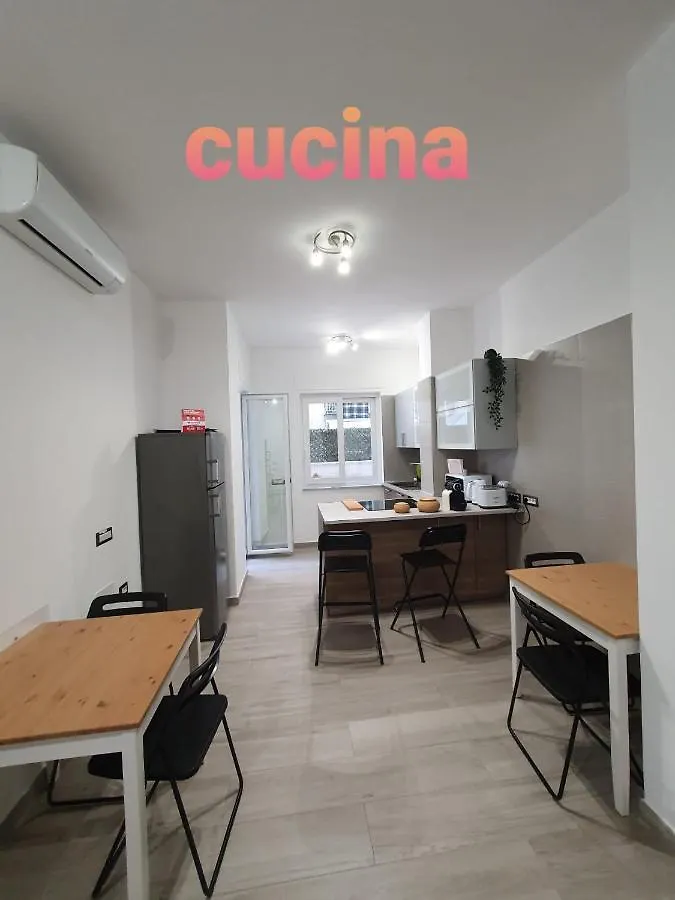 @Home Napoli Affittacamere